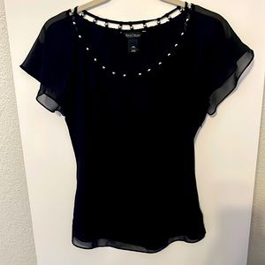 White House Black Market short-sleeved fully-lined blouse with silver beads XS